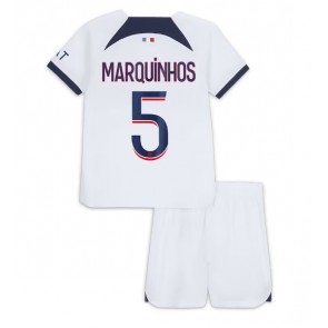 Paris Saint-Germain Marquinhos #5 Gostujuci Dres za Dječji 2023-24 Kratak Rukavima (+ kratke hlače)